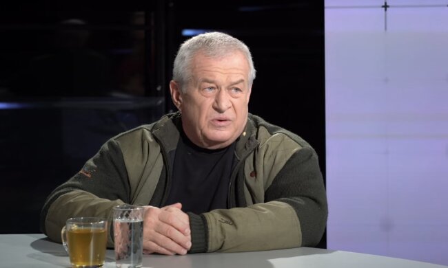 В Украине огромный недокомплект Вооруженных Сил, - Сергей Червонопиский