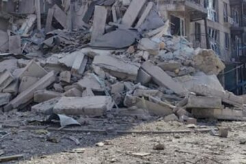 Рухнула часть дома: россияне нанесли новый ракетный удар, фото с места