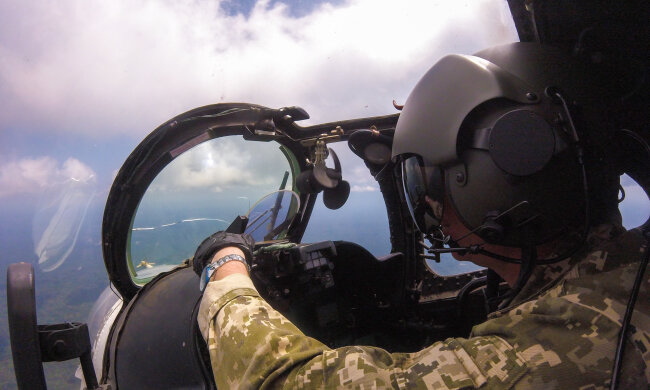 всу, военный самолет, летчик, 