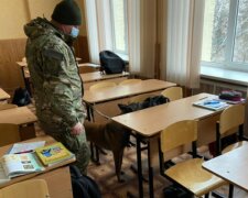 В Харькове грозят взорвать все школы, полиция начала проверку: "130 тысяч детей..."