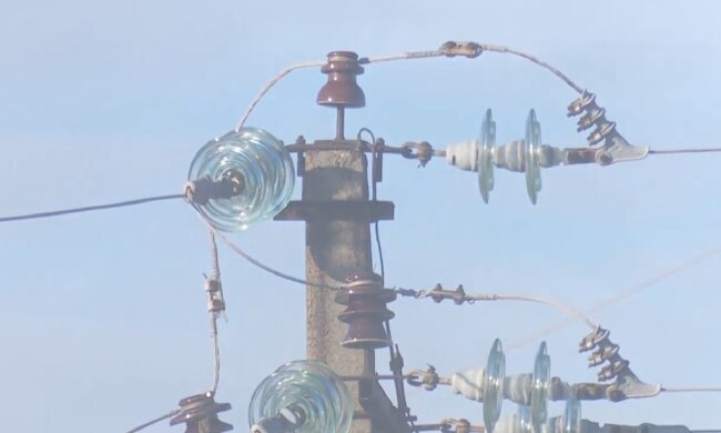 Графіки відключення світла будуть тривати у Кіровоградській області на 30 квітня