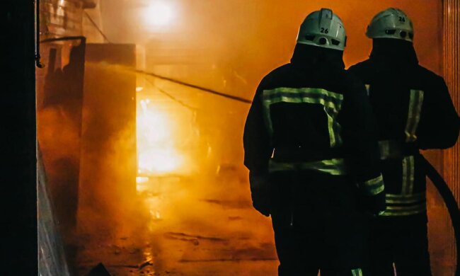 пожежа, рятувальники, пожежники