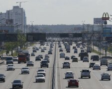 В Киеве могут ограничить скорость авто: где нужно будет значительно притормозить