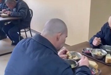 "Перечень комфорта слишком хорош": в сети наделали шума фото из тюрьмы, где содержат пленных россиян