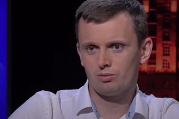 Руслан Бортник