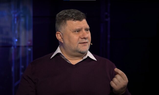 Тут же головне не це, - публіцист Олександр Новохатський пояснив, чи має значення гендерна ідентичність на війні