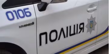 Прогулянка парком ледь не стала останньою для вінничанки: «напав та силою…»