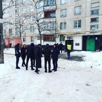 Розправа над студентками в Харкові: в мережі з’явилося фото дівчат з підозрюваним
