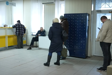 В "Ощадбанку" зробили заяву для власників карток: "Термін дії карток..."