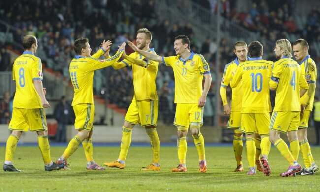 Ukraine’s players celebrate a goal against Luxembourg during their Euro 2016 qualification soc