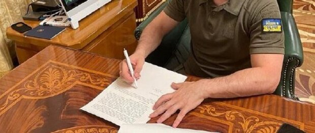 подписание закона