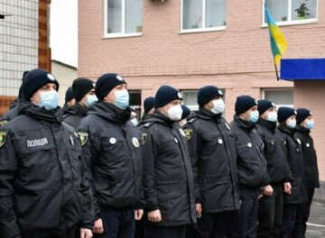 В Донецкой области почтили память министра внутренних дел УНР и установили мемориальную доску