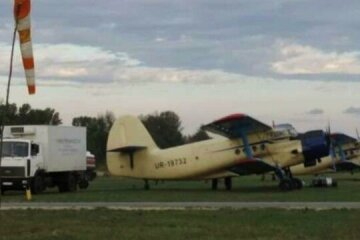 На Харьковщине началась вакцинация: завезли самолетами, детали