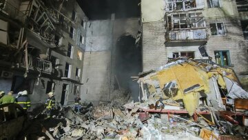 Відомо про жертви: з'явилися фото руїн житлової п'ятиповерхівки, по якій вдарили окупанти