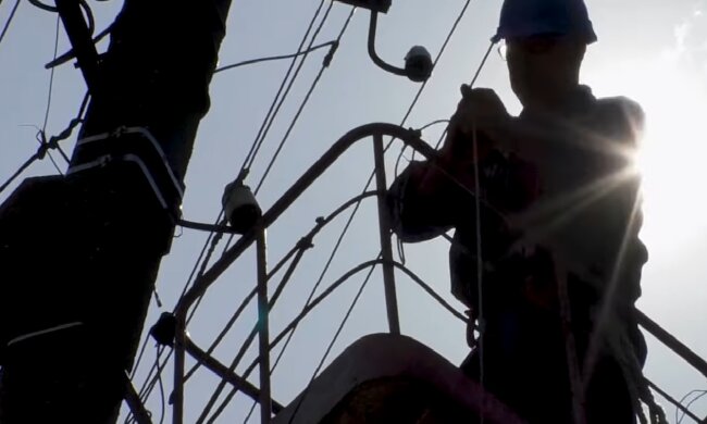 Графіки відключення світла в Київській області на 25 грудня