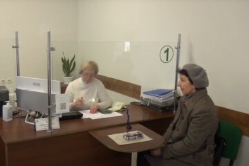 Денежная помощь для пенсионеров в Черкасской области