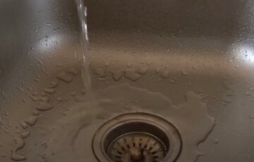 Отключение воды во Львовской области