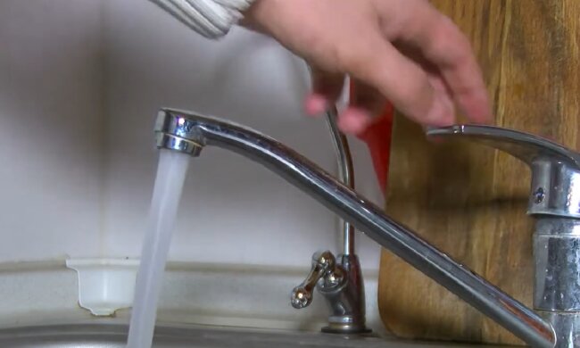 Графік відключення води на 17 листопада у Чернігові: