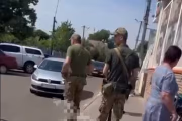 На Одесчине военком устроил стрельбу на рынке, пытаясь вручить повестку: что угрожает сотруднику ТЦК