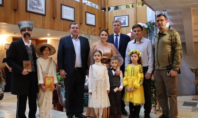 Читачі Національної бібліотеки України для дітей завітали на бал до Шевченкової музи