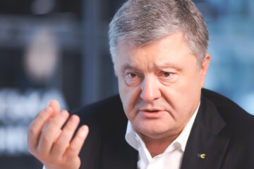 "Це копійки": Порошенко збентежив українців своїми мільйонними витратами