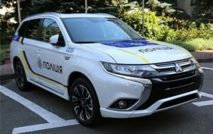 Mitsubishi-Outlander-PHEV-300x190