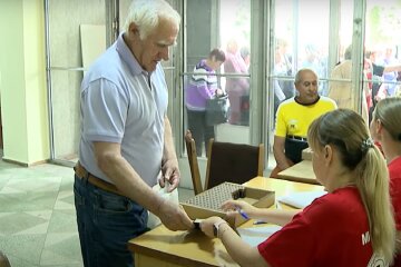 Бесплатные продукты для ВПЛ и пенсионеров