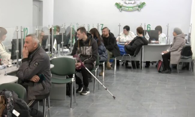 Грошова допомога для пенсіонерів у Запорізькій області