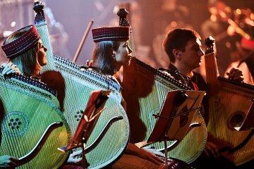 0000-r1r1h500w711zc3q100