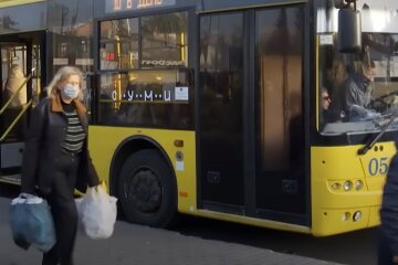карантин маски автобус транспорт