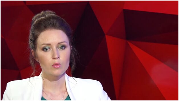 Він якимось дивним чином з’являється в ситуаціях, коли людям потрібна допомога, - письменниця про головного героя свого роману