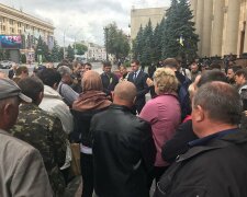 Украину охватил массовый протест: что происходит