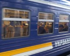 Новый график движения поездов в Черкасскую область