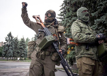 Боевики «ДНР» цинично обстреляли мирных жителей: кадры зверств террористов