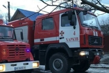 Соседние дома вспыхнули словно спички: ЧП произошло в Харькове, кадры с места