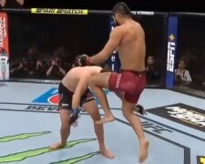 Відео найшвидшого нокауту в історії UFC: вистачило п'яти секунд