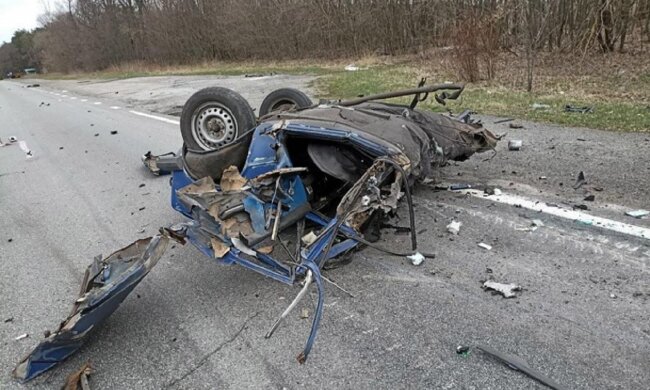 авто, вибух, ворожа міна