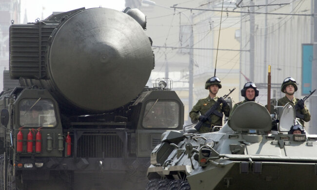 Россия военные оружие