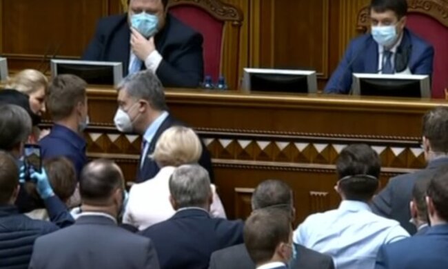 Порошенко пішов проти думки своєї партії в Раді: хто ще в списку незадоволених