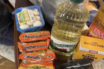 Безкоштовні продукти для ВПО та пенсіонерів у Дніпрі