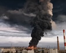 "Остановить пожар невозможно": беспилотники нанесли мощный удар в Крыму по флоту рф и не только