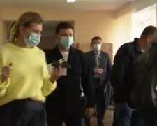 У волонтера в Харькове отобрали важное "послание" Зеленскому: "грозит до четырех лет тюрьмы"