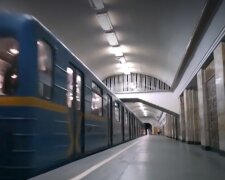 У Києві запустили потяги метро, з'явилося відео з підземки