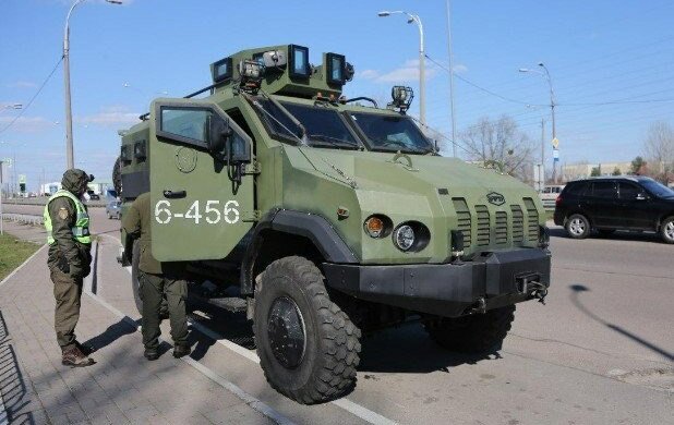 Киев, военные, техника