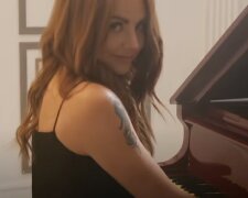 "Може і назавжди": популярній російській співачці після коми предрекли інвалідність