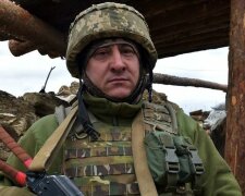 "Никогда не отказывал в помощи": Украина прощается с бесстрашным воином, вместо свадьбы - венки