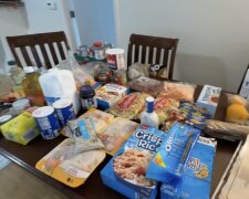 Безкоштовні продукти для ВПО та пенсіонерів у Полтаві