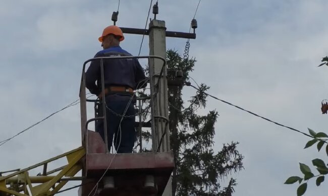 графіки відключення світла в Одеській області на 15 травня