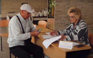 Гуманітарна допомога для пенсіонерів у Сумській області