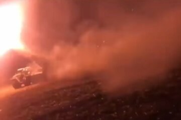 ВСУ устроили оккупантам горячий прием огнем из "Градов": появилось яркое видео